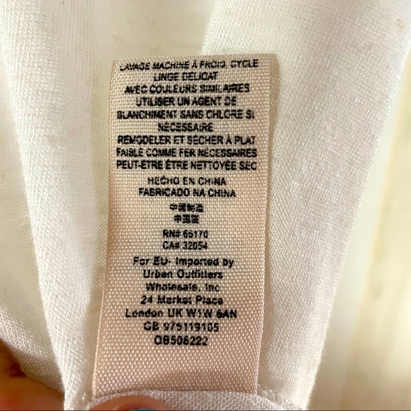 Free People White Cold Shoulder Short Sleeve Knit Top XS - Picture 5 of 6